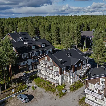 Jukola Juhani Ski-in Ski-out By Aavalevi アパート レヴィ