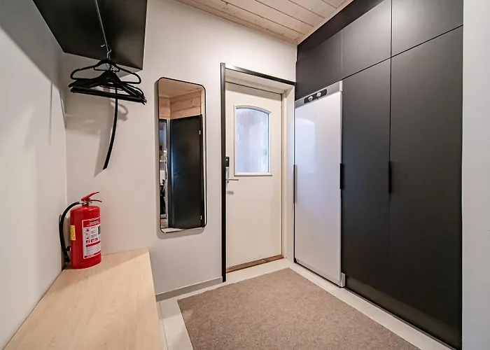 Jukola Juhani Ski-in Ski-out By Aavalevi *